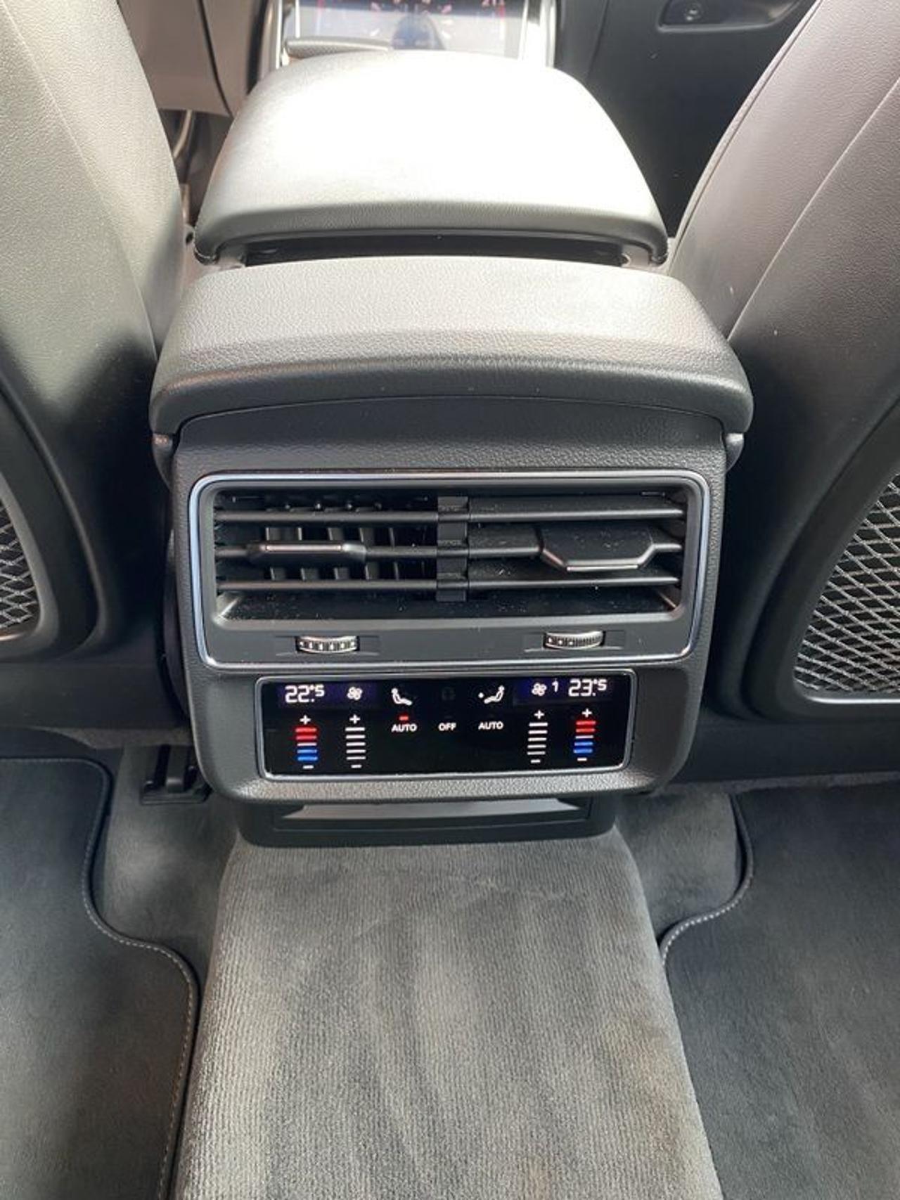 Audi Q8 50 TDI 286 CV quattro tiptronic S LINE