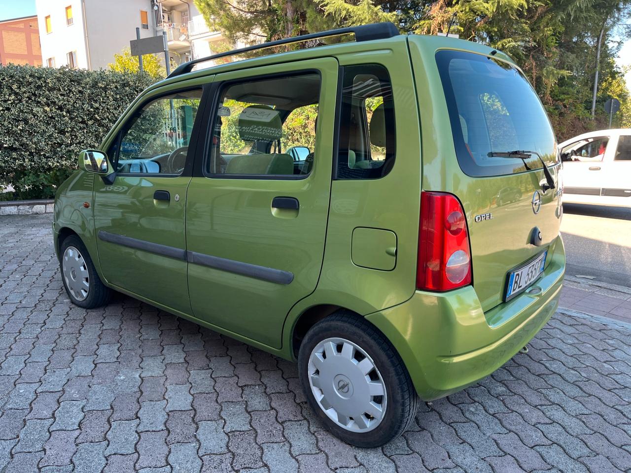 Opel Agila 1.2 16v Comfort