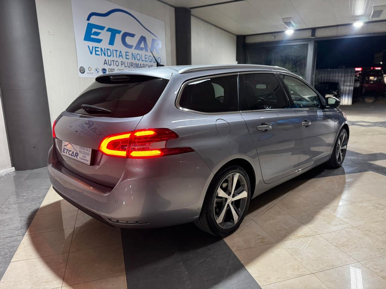 Peugeot 308 BlueHDi 120 S&S EAT6 SW GT Line