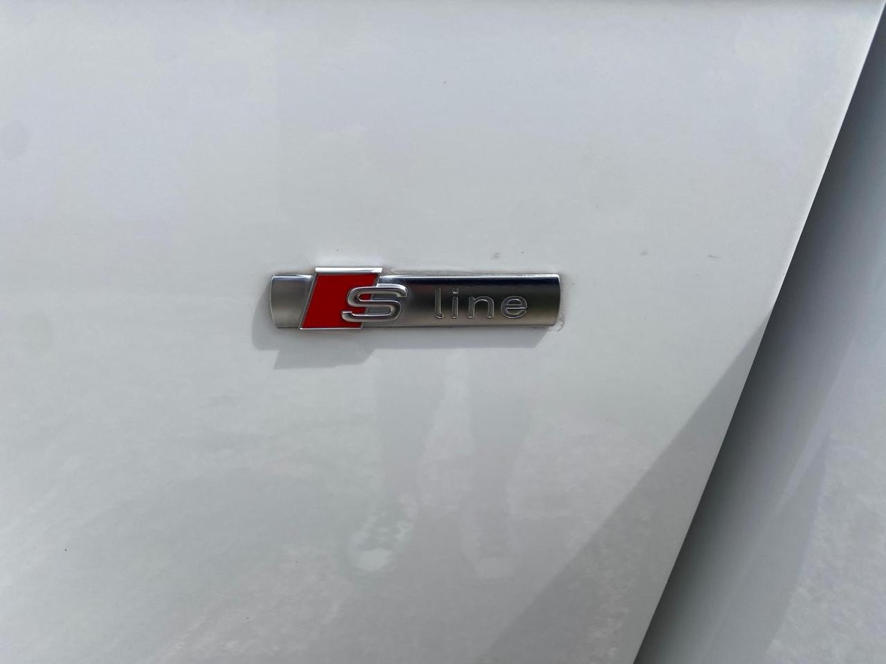 Audi A4 2.0 TDI clean diesel multitronic Ambiente