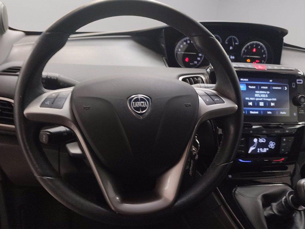 LANCIA Ypsilon 1.0 firefly hybrid gold s&s 70cv del 2021