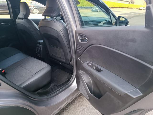RENAULT Captur Full Hybrid E-Tech 145 CV Rive Gauche