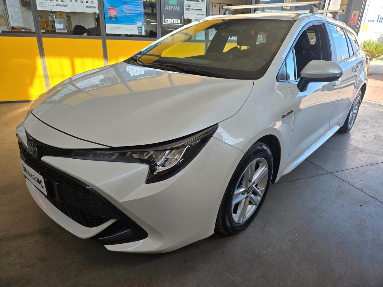 Toyota Corolla 1.8 Hybrid Business IVA ESPOSTA