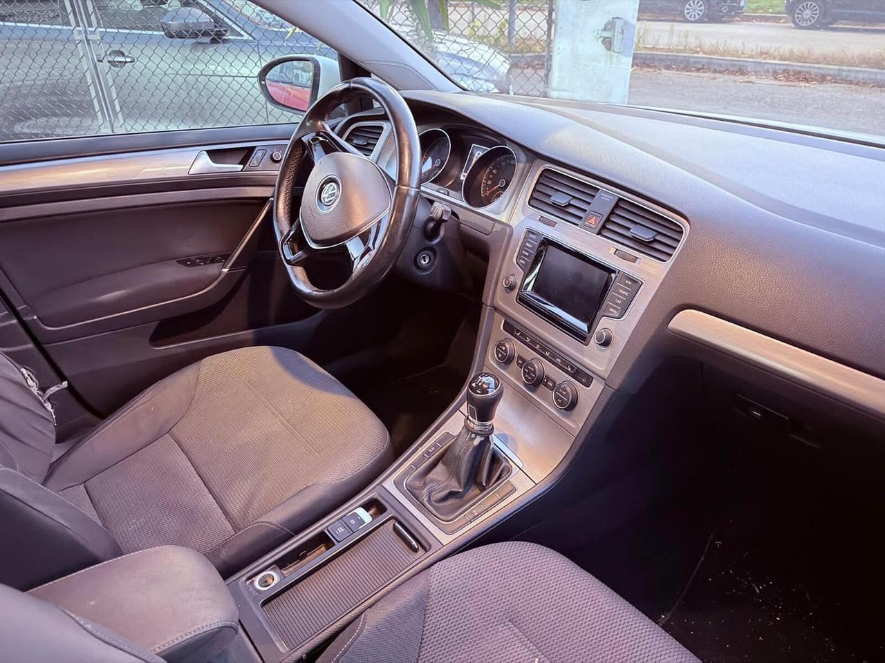 Volkswagen Golf 1.6 TDI 5p. Highline BlueMotion Technology