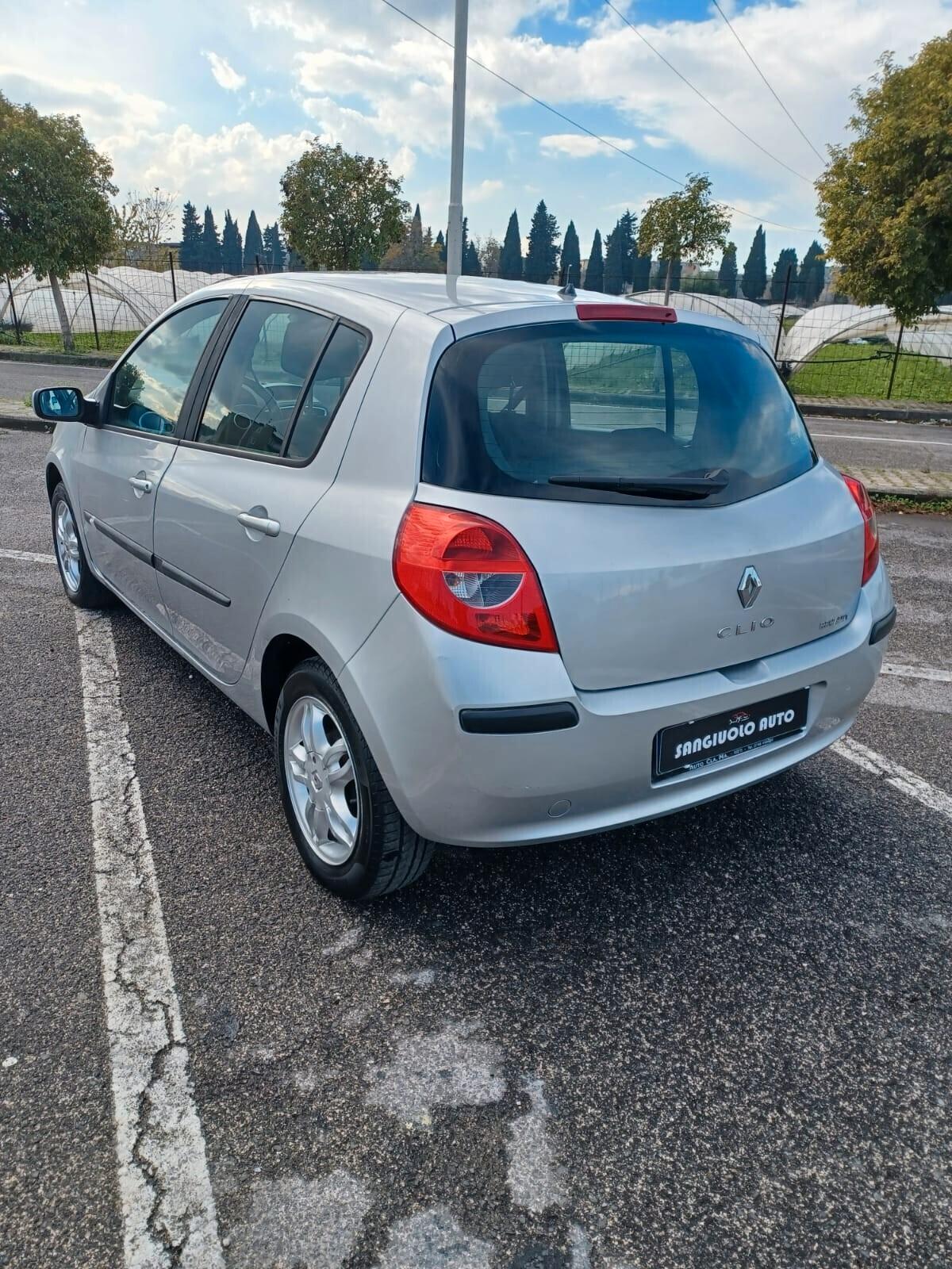 Renault Clio Storia 1.2 5 porte GPL Confort