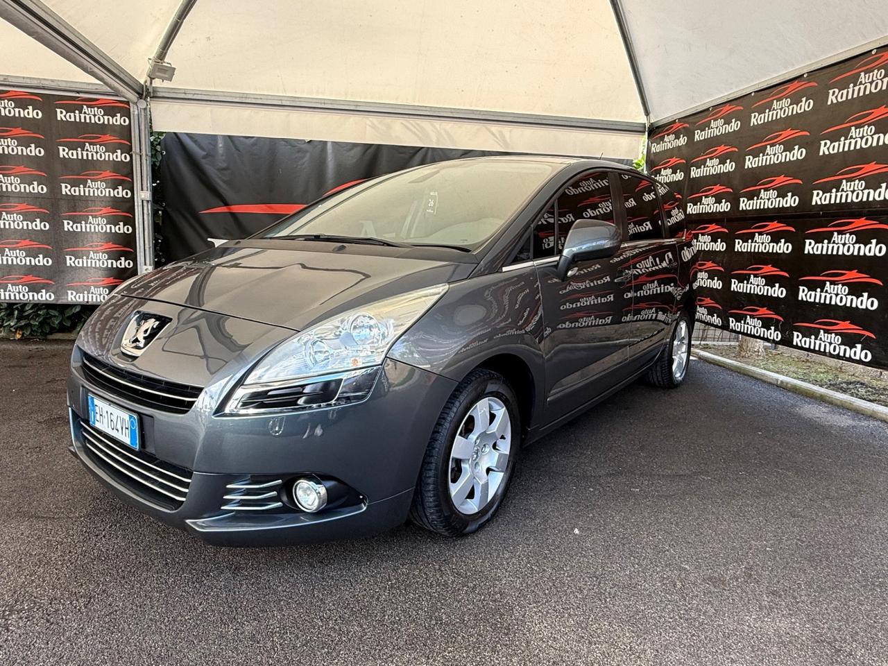 Peugeot 5008 1.6 HDi 112CV Posti 7 automatica
