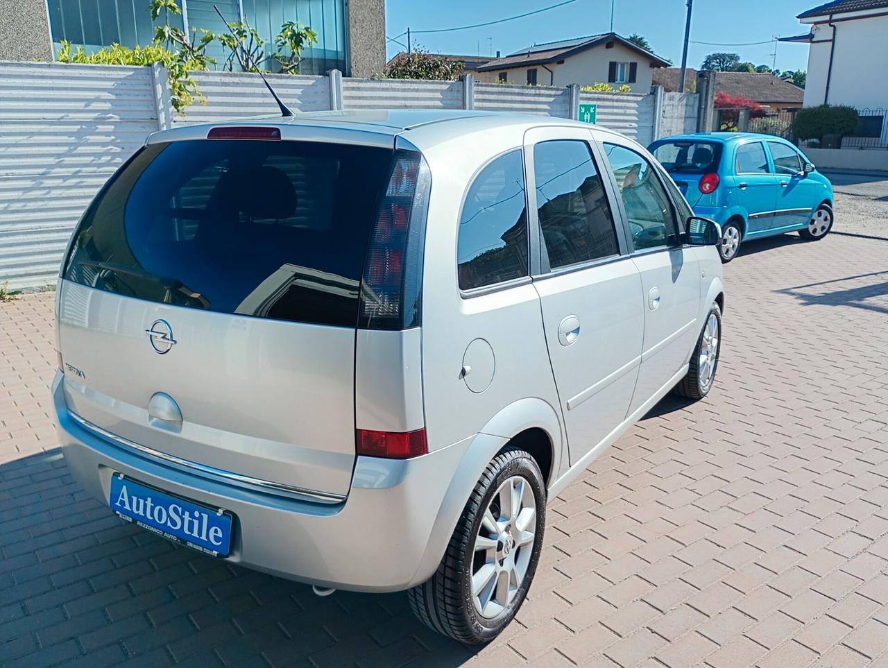 Opel Meriva 1.6 16V Cosmo