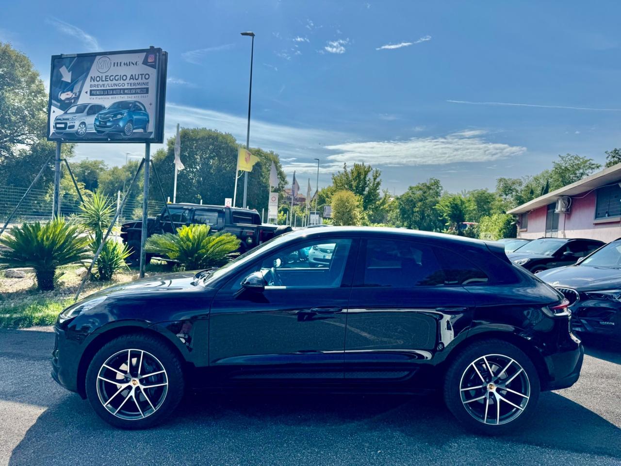 Porsche Macan 2.0 Black Chrono sport , ultimo restyling