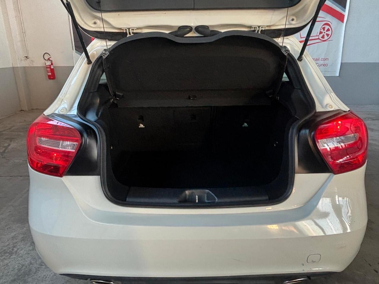 Mercedes-benz A 160 CDI Dark Night Edition