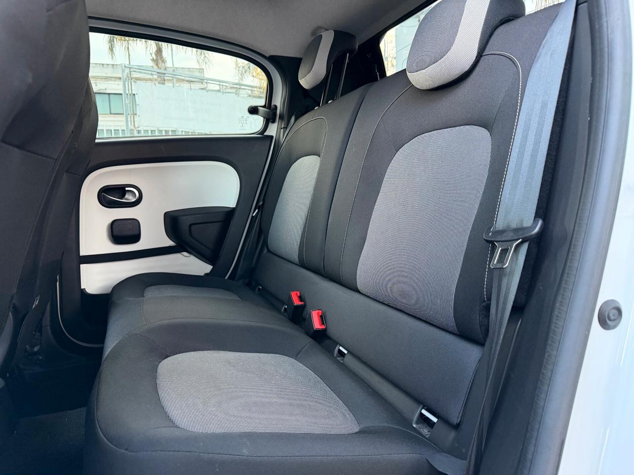 Renault Twingo SCe 65CV Limited 29.000KM 2020