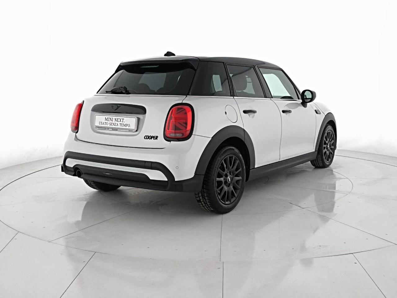 MINI Mini Cooper Camden 5 Porte