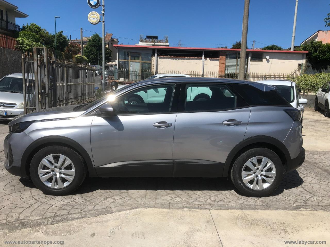 PEUGEOT 3008 BlueHDi 130 S&S Business