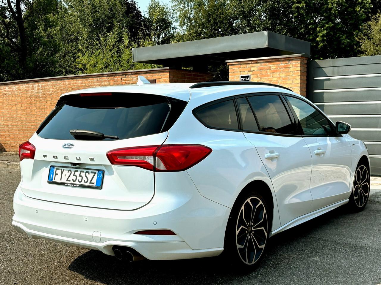 FORD FOCUS 1.5D aut.-ST LINE int/est-FULL-2019