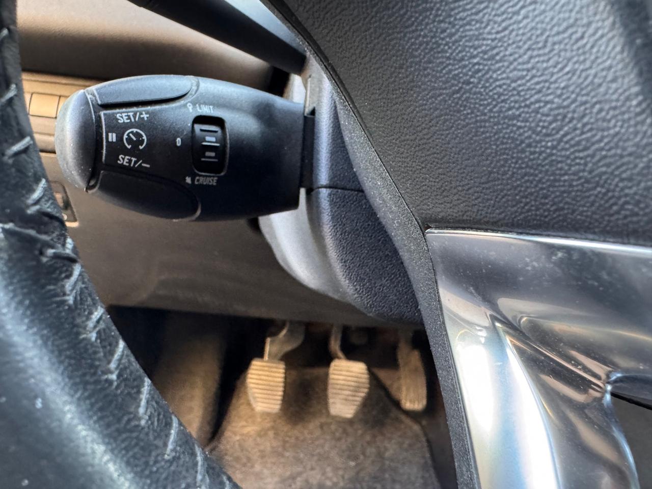 Peugeot 208 1.4 HDi 68 CV neopaten garanzia 12 mesi