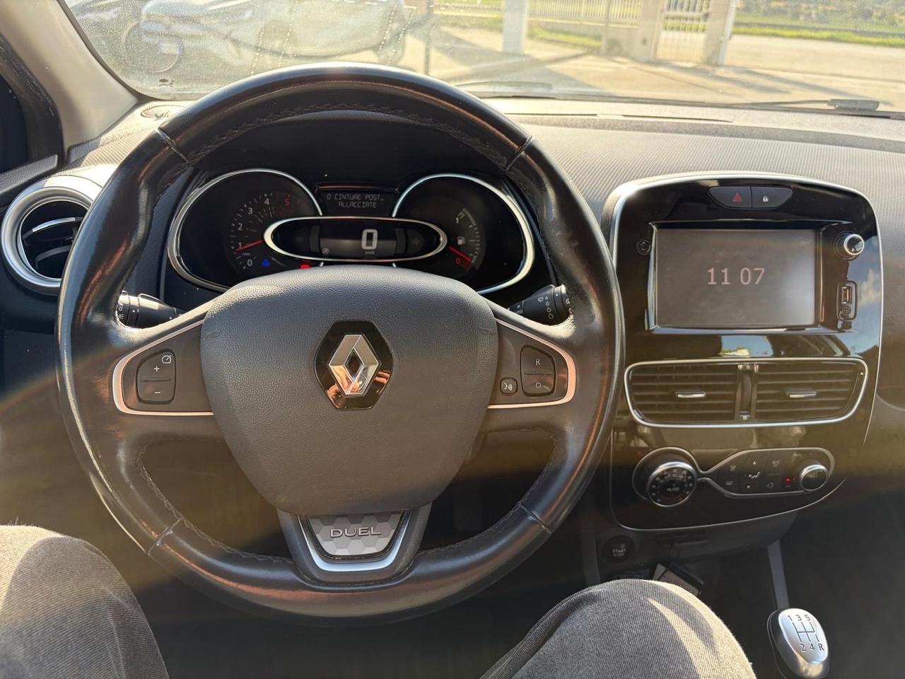 Renault Clio Sporter dCi 90CV Moschino Intens