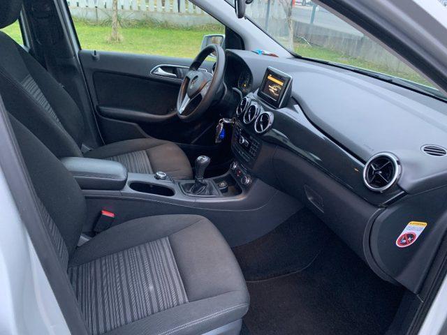 MERCEDES-BENZ B 180 BlueEFFICIENCY Premium