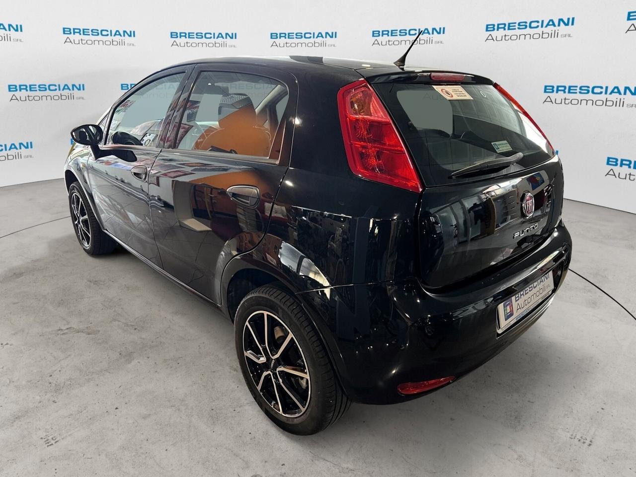 Fiat Punto 1.4 8V 5 porte Natural Power Street