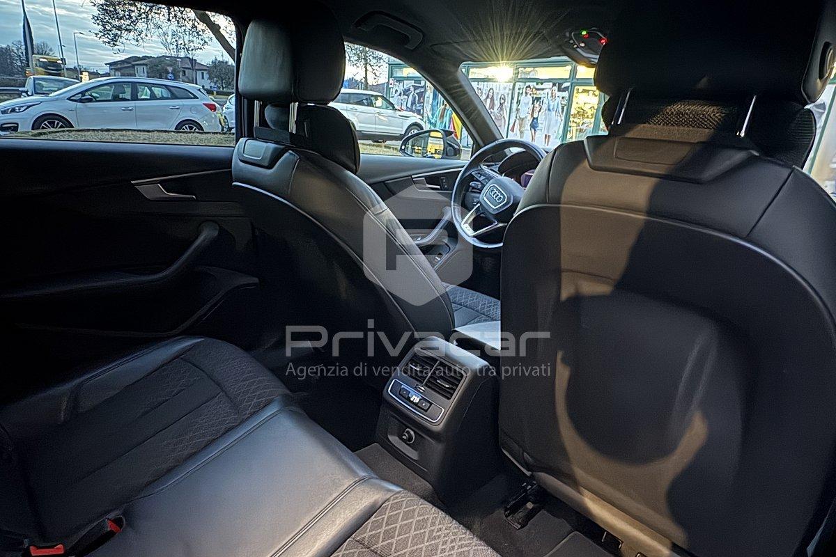 AUDI A4 2.0 TDI 150 CV S tronic S line edition