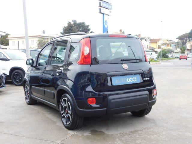 FIAT Panda 1.0 FireFly S&S Hybrid City Life NEOPATENTATI