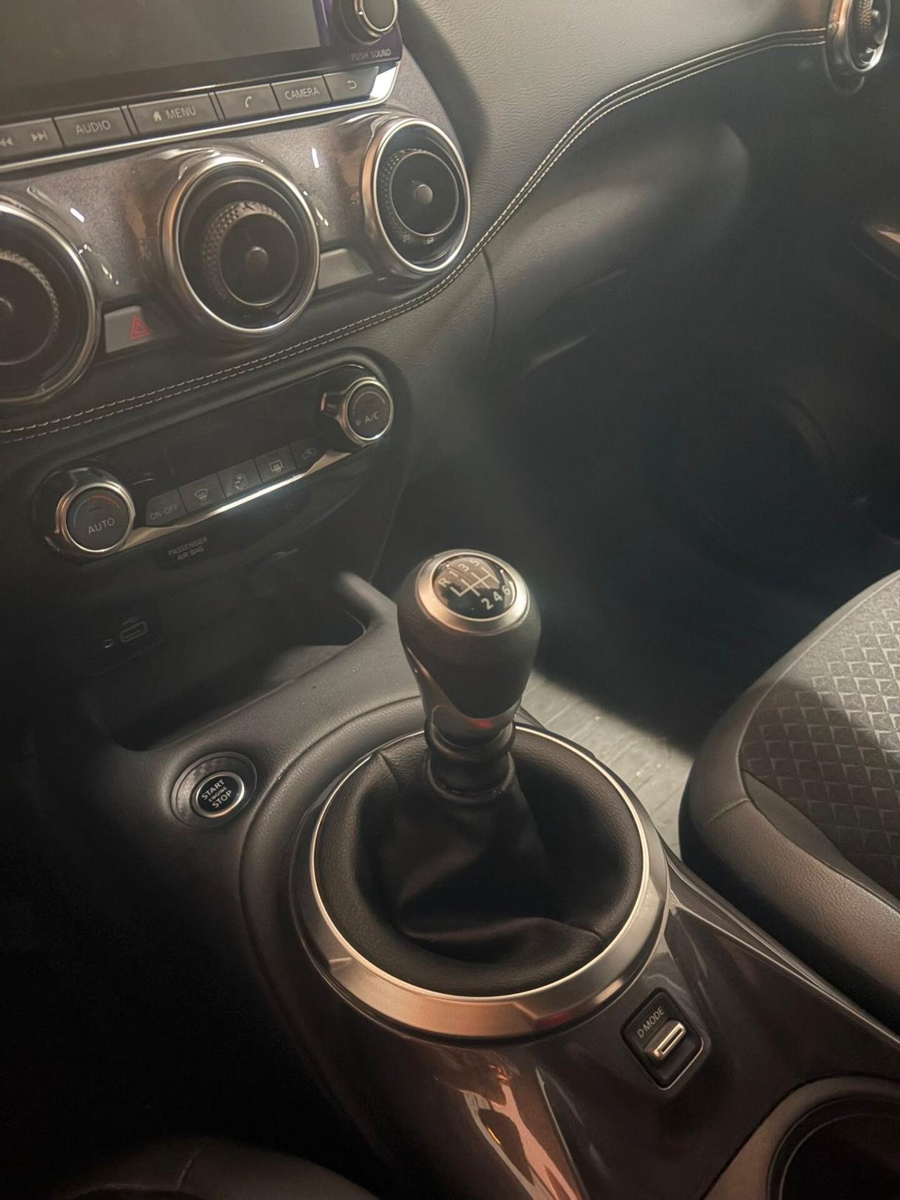 Nissan Juke 1.0 DIG-T 114 CV N-Connecta