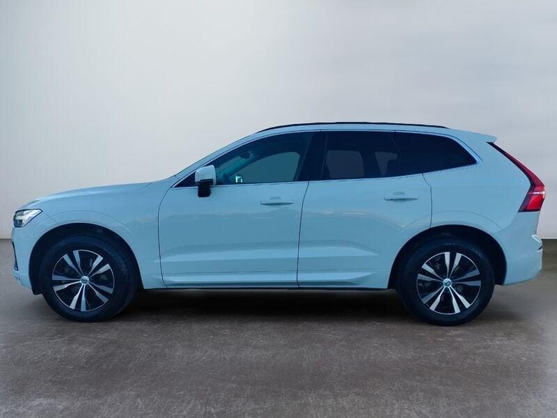 Volvo XC60 XC60 B4 automatico Essential