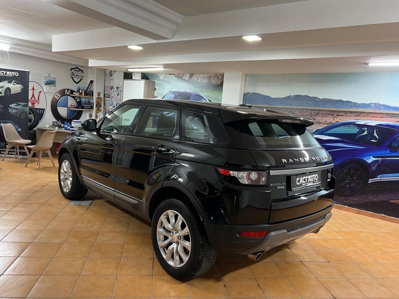 Land Rover Range Evoque 2.2 TD4 5p. Dynamic
