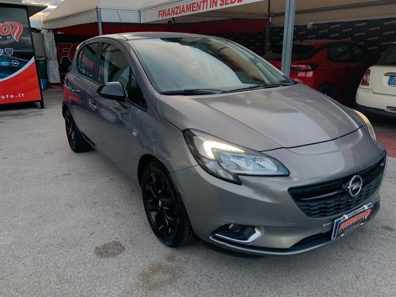 Opel Corsa 1.2 5 porte b-Color