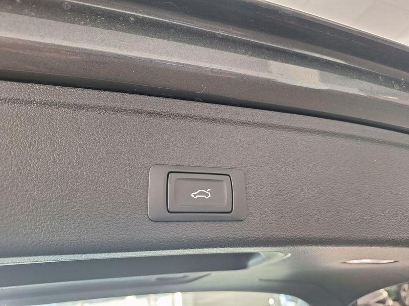 Audi A4 A4 Avant 40 TDI S tronic S line edition