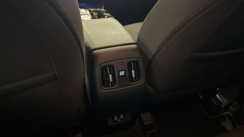 Hyundai Tucson Hybrid 1.6 HEV 2WD AT Exellence