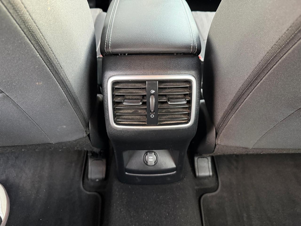 Kia Sportage 1.6 CRDI MHYB 136 CV B Class DCT 2WD