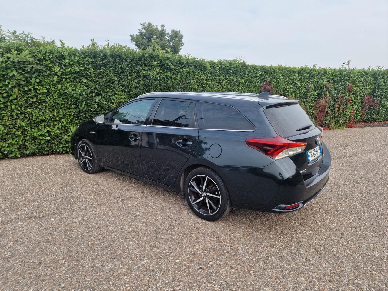 Toyota Auris 1.8 Hybrid Station Wagon