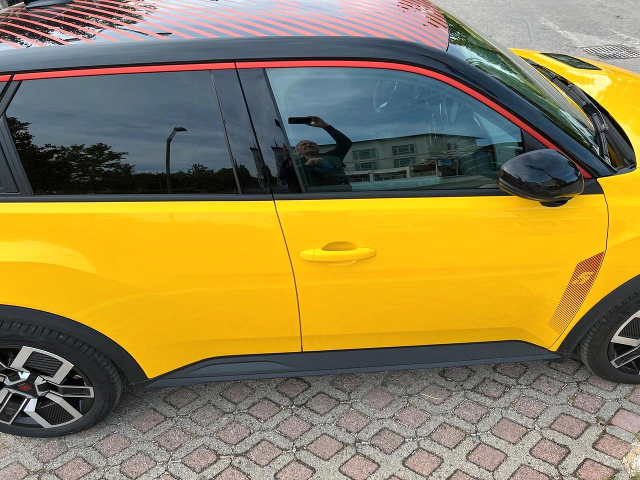 Renault 5 E-Tech Electric 5 E-Tech Electric 150 CV Comfort Range AC 11 Iconic Cinq
