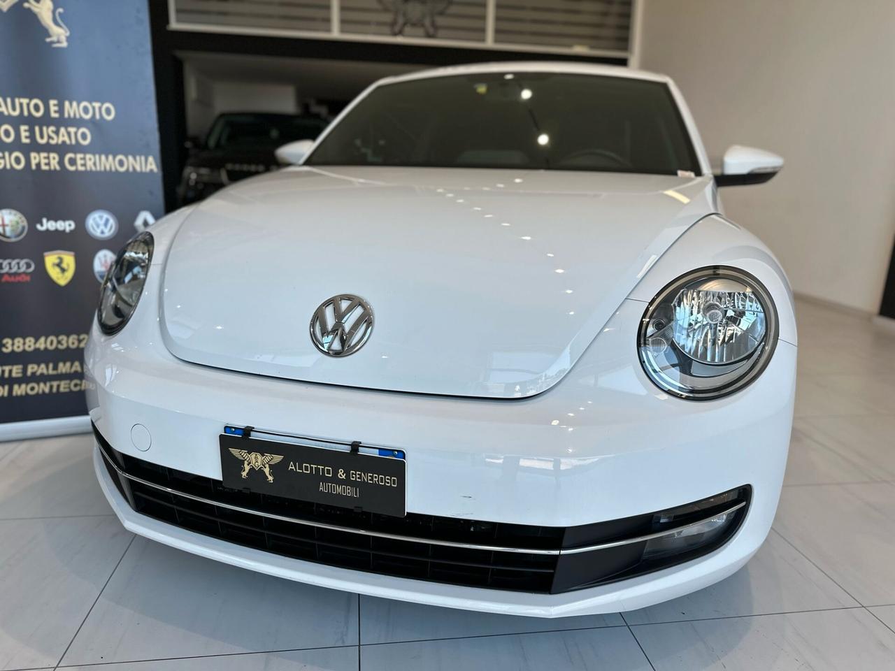 Volkswagen Maggiolino 1.6 TDI 105 CV Design 2012