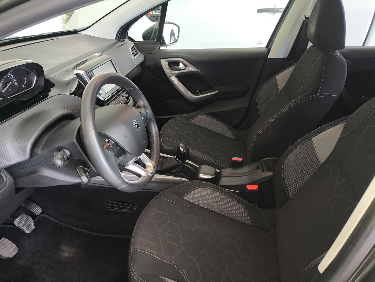 Peugeot 2008 BlueHDi 100 S&S Allure