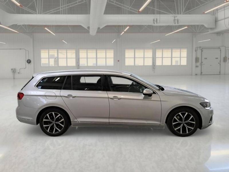 VOLKSWAGEN PASSAT VARIANT 2.0 TDI SCR EVO 110kW Executive BMT DSG
