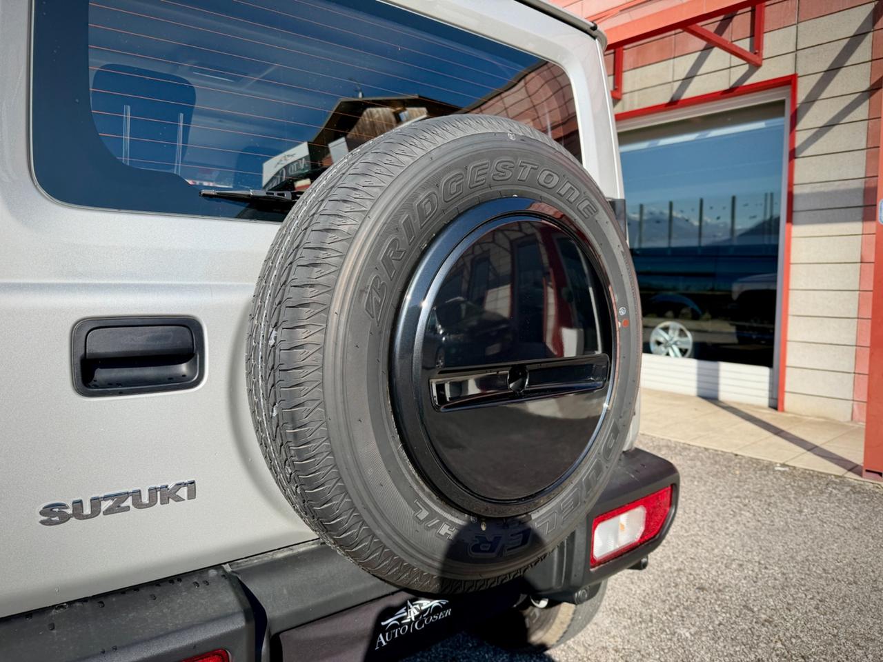 Suzuki Jimny 4x4 - 5 PORTE - 4 POSTI VETTURA !!!