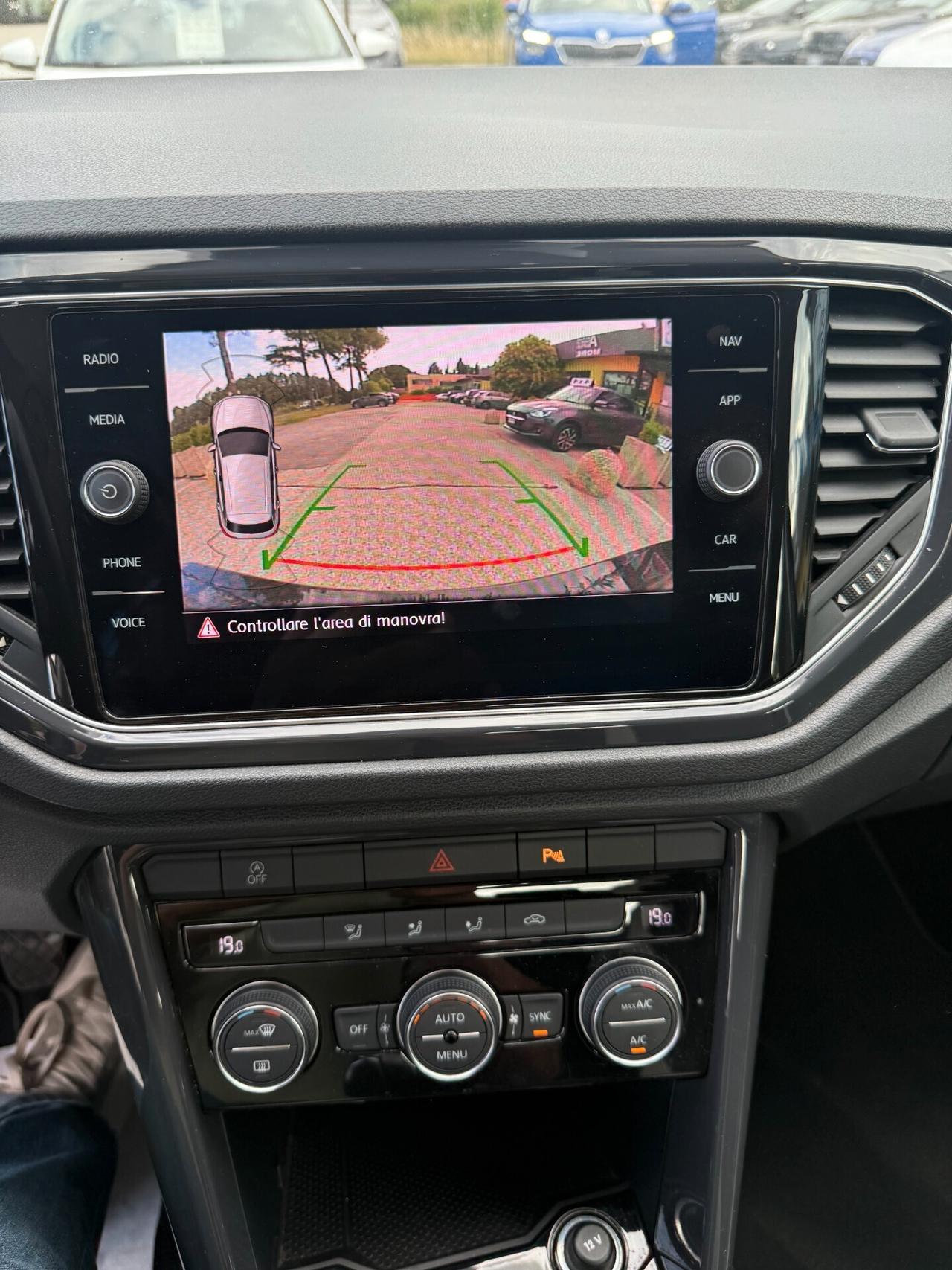 "DA VETRINA " Volkswagen T-Roc 1.5 TSI ACT FULL