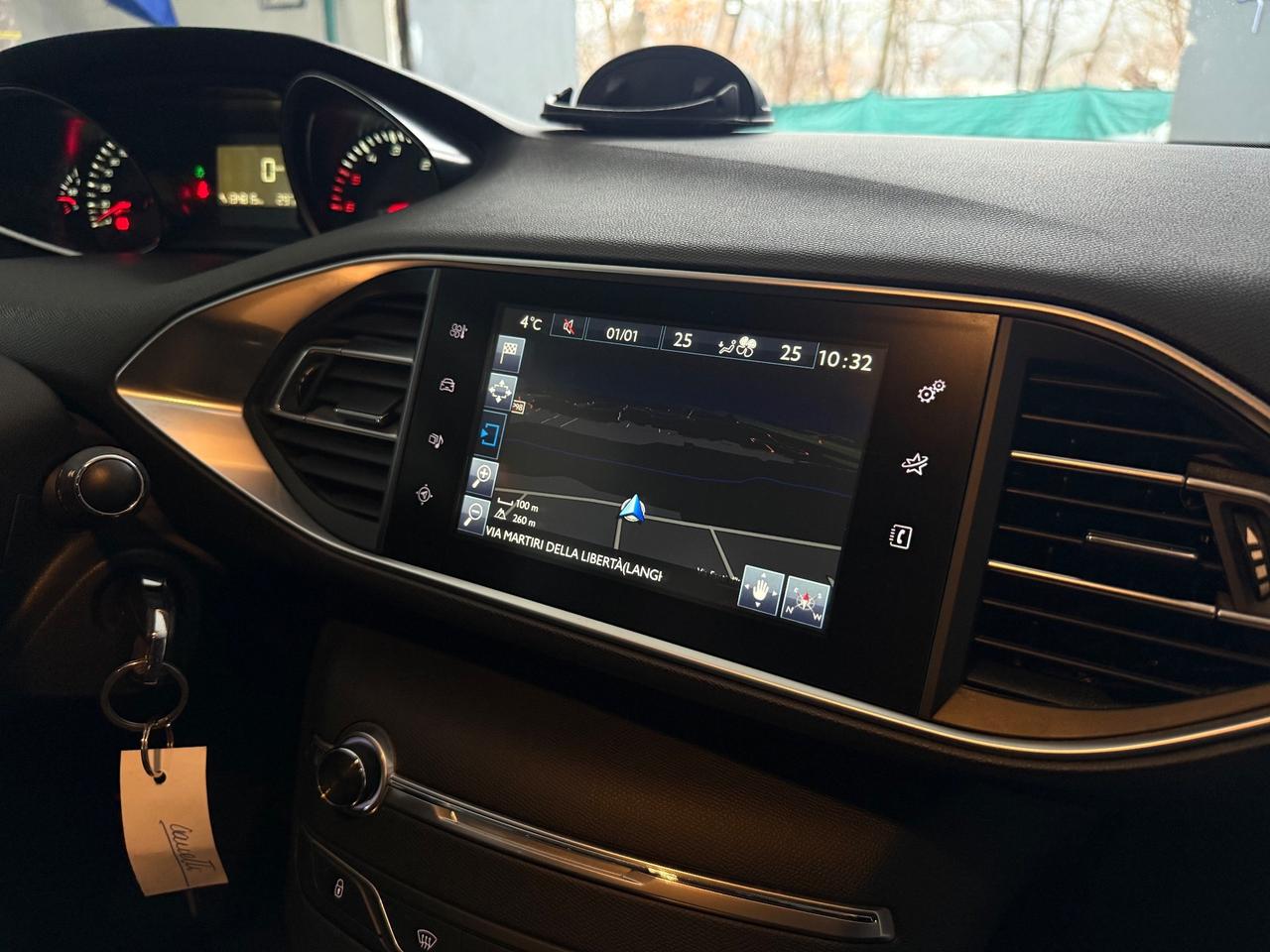 Peugeot 308 anno 2015 KM 130.000