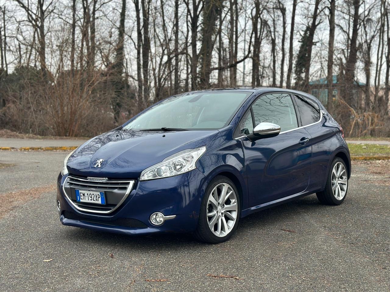 Peugeot 208 1.6 e-HDi 92 CV Stop&Start 3 porte Active