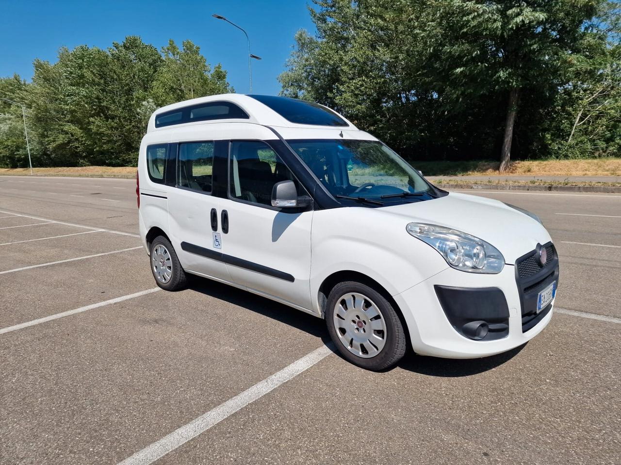 Fiat Doblo 1.6 MJT trasporto disabili - 2011