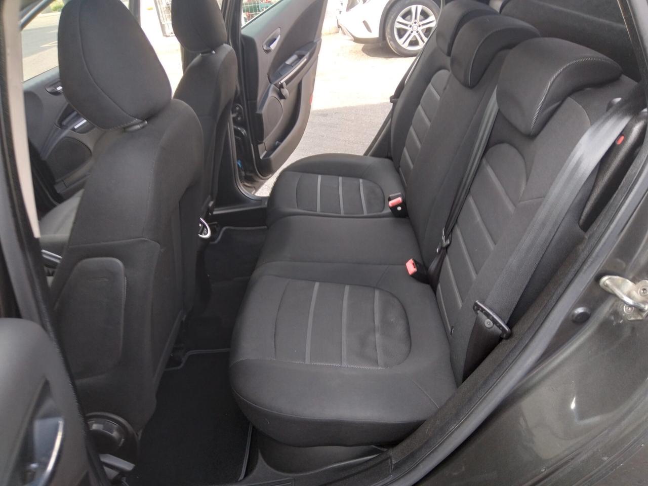 Fiat Bravo 1.4 90cv benzina 6marce Dynamic x neopatentati