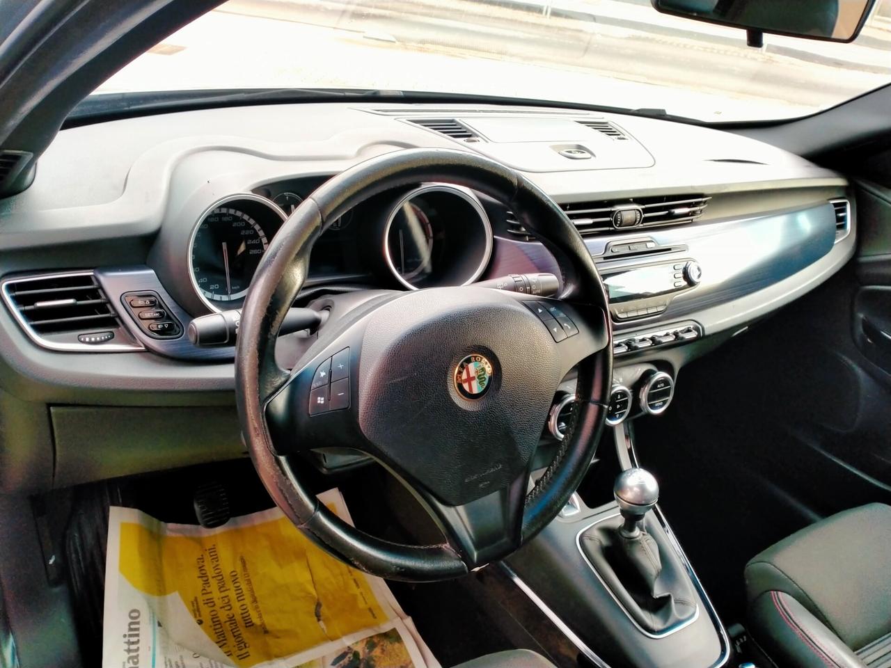 Alfa Romeo Giulietta 2.0 JTDM2 140CV E5A EXCLUSIVE - LEGGERE BENE DESCRIZIONE-