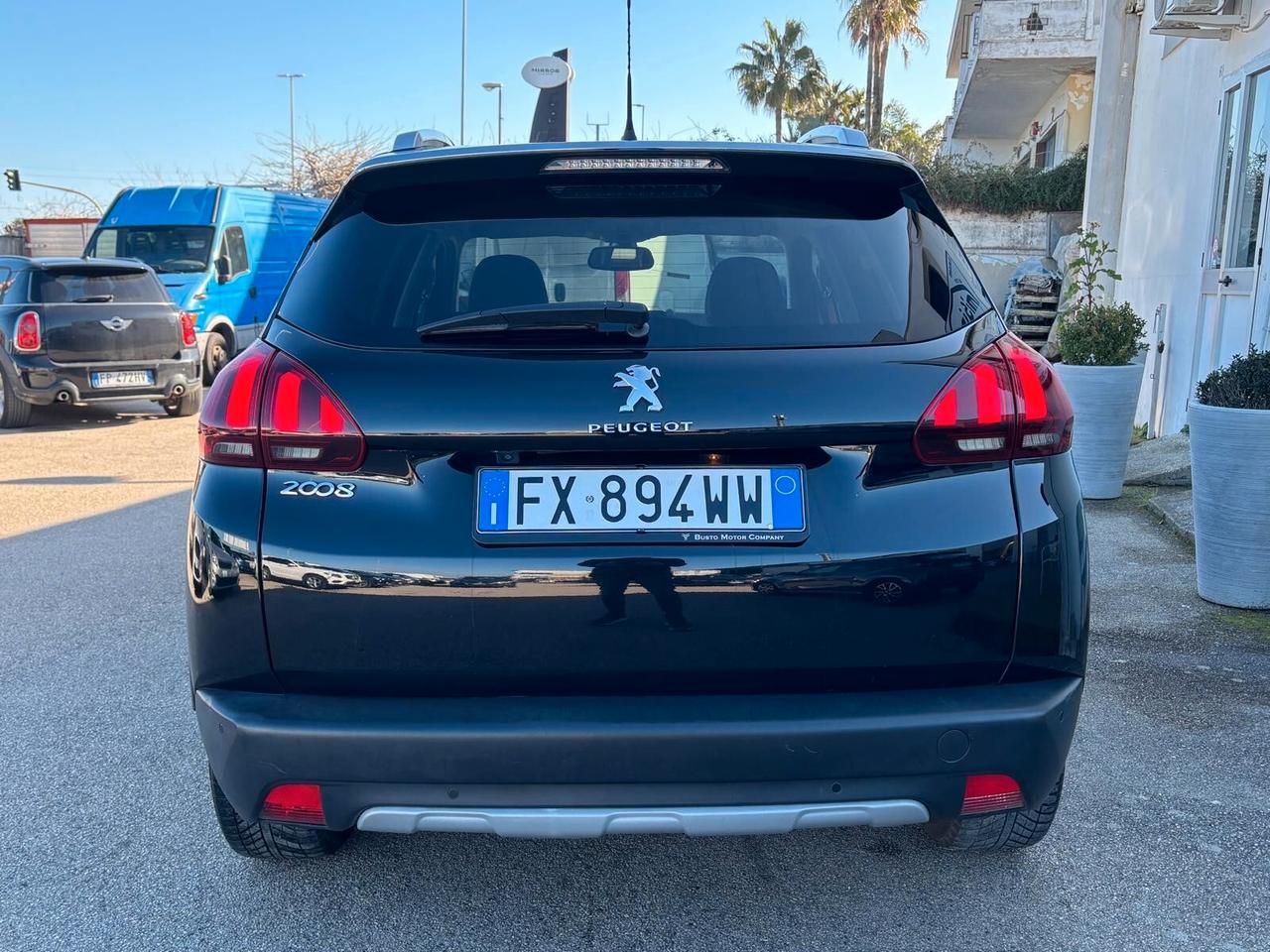 Peugeot 2008 BlueHDi 100 S&S Allure