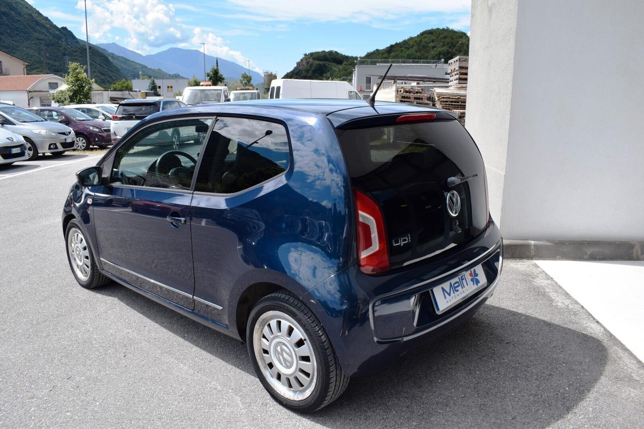 Volkswagen UP! High 1.0 60cv 3p