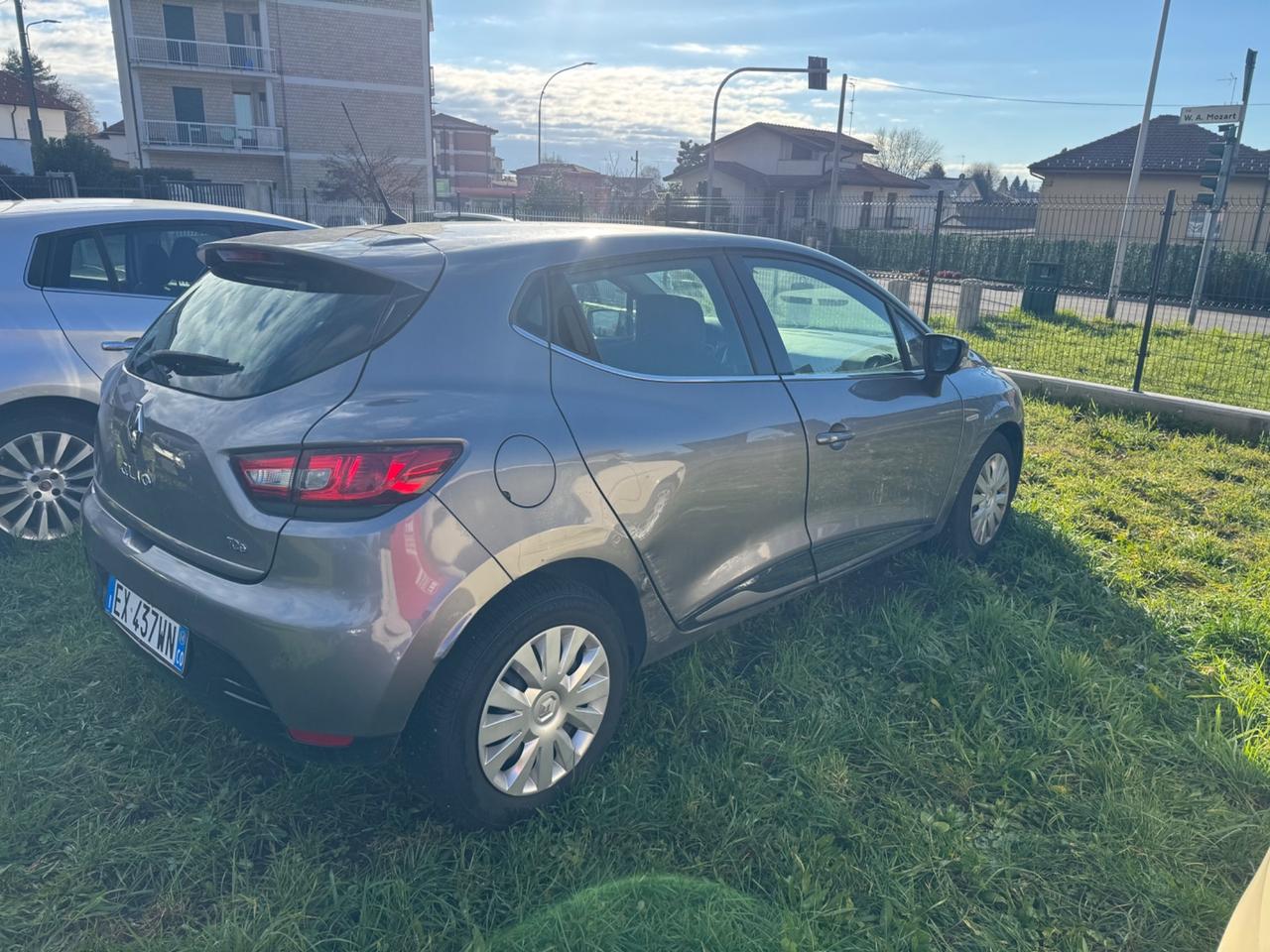 Renault Clio 0.9 TCe 12V 90CV 5 porte Costume National