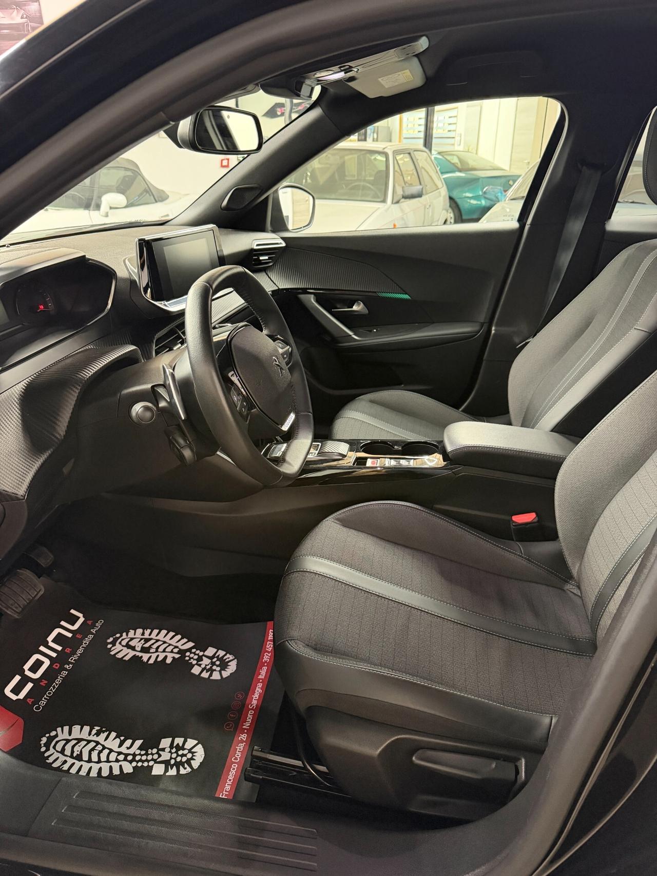 Peugeot 2008 PureTech 130 S&S EAT8 Allure