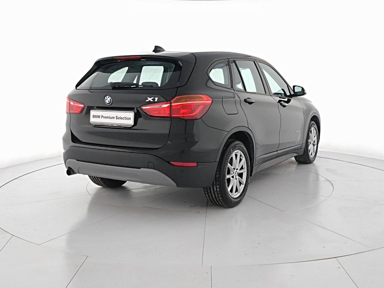 BMW X1 sDrive18d Advantage