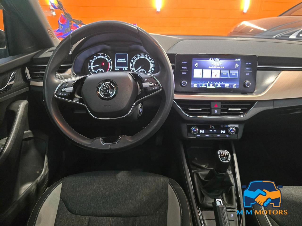 Skoda Kamiq 1.0 tsi Black Dots 95cv