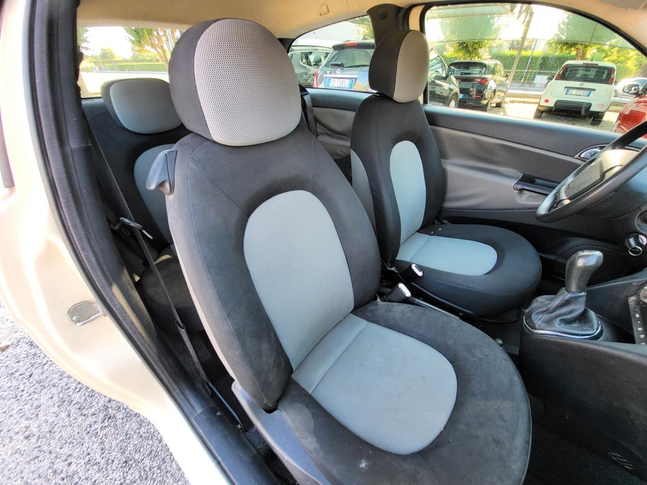 Lancia Ypsilon 1.3 MJT 75 CV Platino