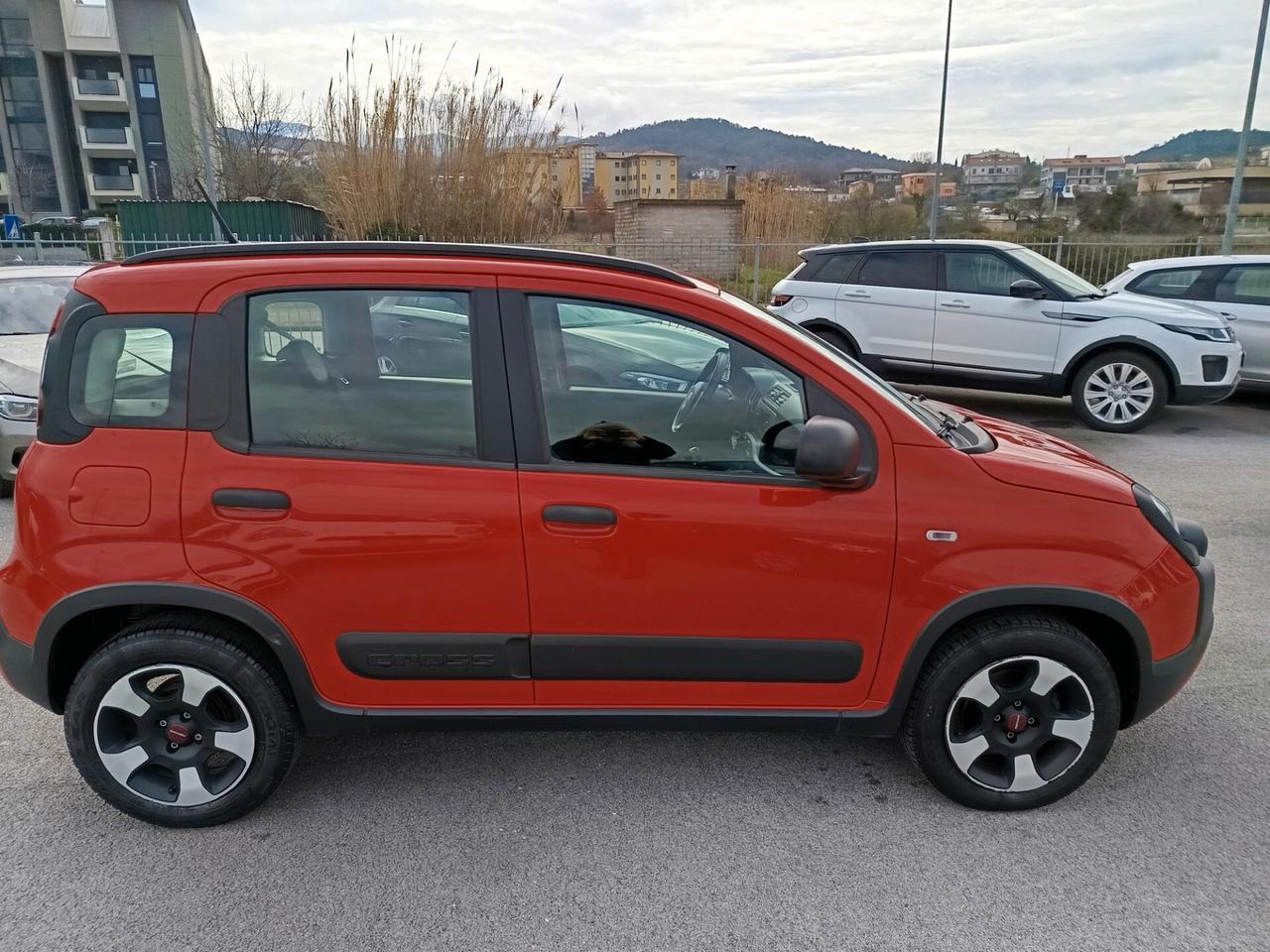 Fiat Panda 1.0 S&S Hybrid City Cross 70cv